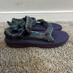 Teva Kids' Hurricane XLT 2 Purple/Teal Big Kids Size 2 Sandal
